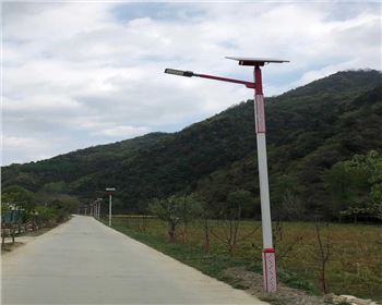 青海新農(nóng)村太陽(yáng)能路燈-青海隴南路燈項(xiàng)目